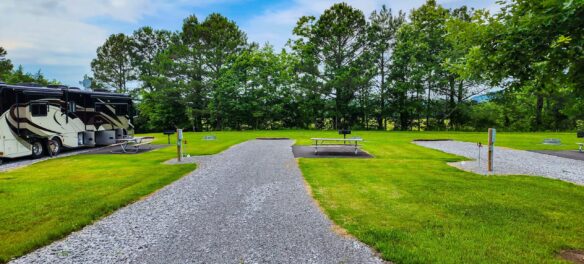 Fawn Ridge Gallery – River Ridge Retreat
